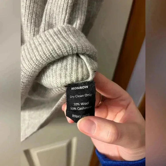 Monrow Revolve Wool & Cashmere Blend Sweater - Picture 4 of 5